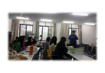 語言治療專業講座現場 語言治療講座現場,與會者專注聆聽並參與討論